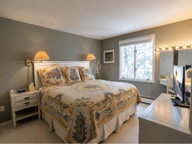 Four Bedrooms Vail Village Walk To Ski Lift